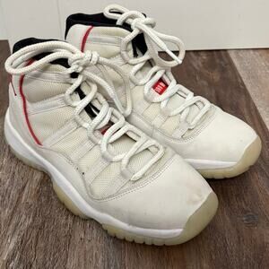 Air Jordan 11 Retro Platinum Tint sneakers 2018 white red black sz 6.5 youth EUC